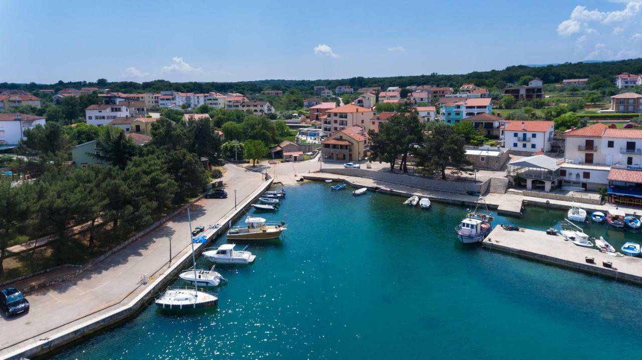 Villa Aria 1 Малинска Экстерьер фото